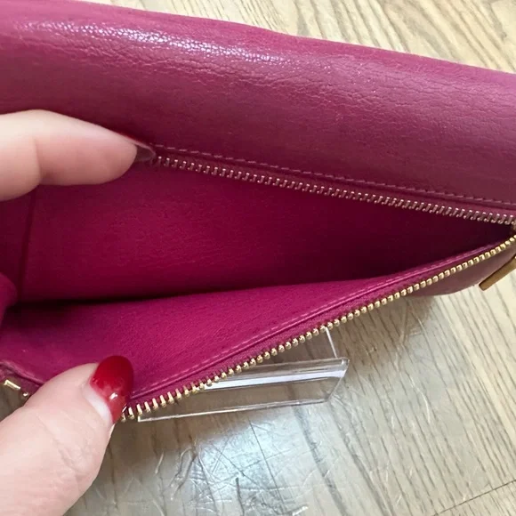 Miu Miu Magenta Leather Bi-Fold Wallet with Chain and COA - Picture 6 of 12